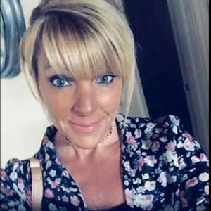 Meet your Posher, Renee